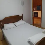 Apartament Garsoniera Sic Zona Terapia Zona Linistita La Casa Cu Parcare Cluj-Napoca
