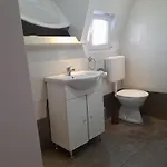 Apartament Garsoniera Sic Zona Terapia Zona Linistita La Casa Cu Parcare *