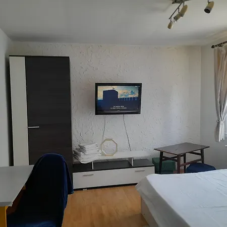 Garsoniera Sic Zona Terapia Zona Linistita La Casa Cu Parcare * Kluż-Napoka