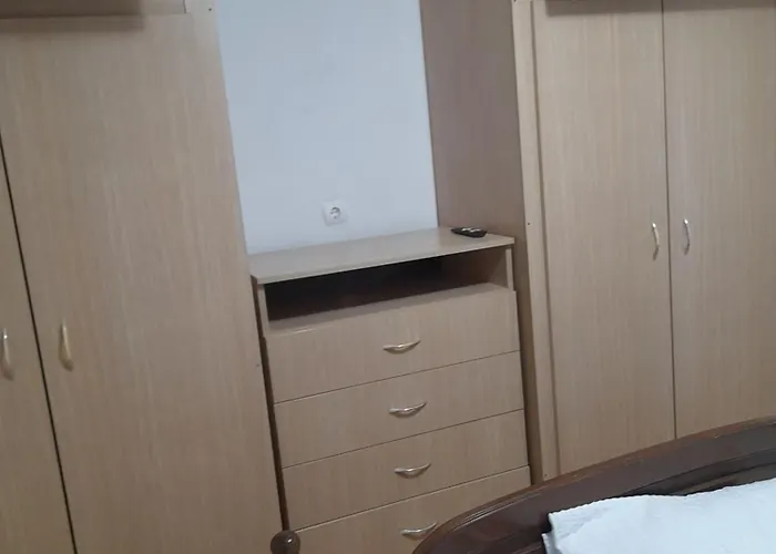 Garsoniera Sic Zona Terapia Zona Linistita La Casa Cu Parcare Cluj-Napoca