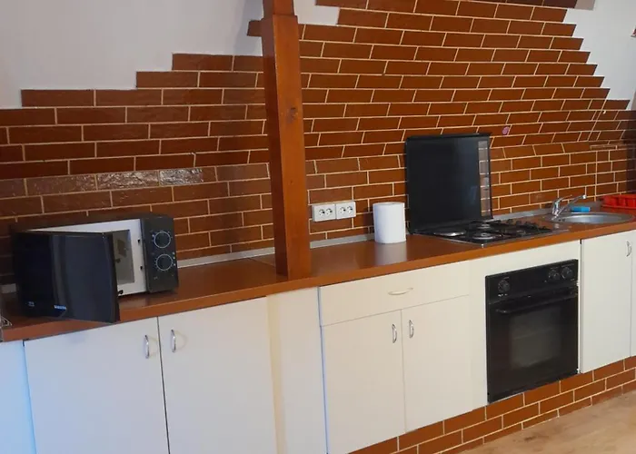 Garsoniera Sic Zona Terapia Zona Linistita La Casa Cu Parcare Apartament