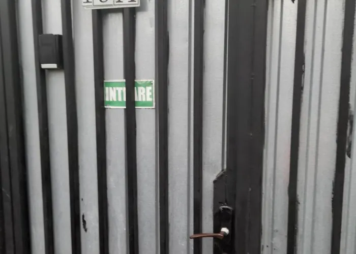 Garsoniera Sic Zona Terapia Zona Linistita La Casa Cu Parcare Cluj-Napoca